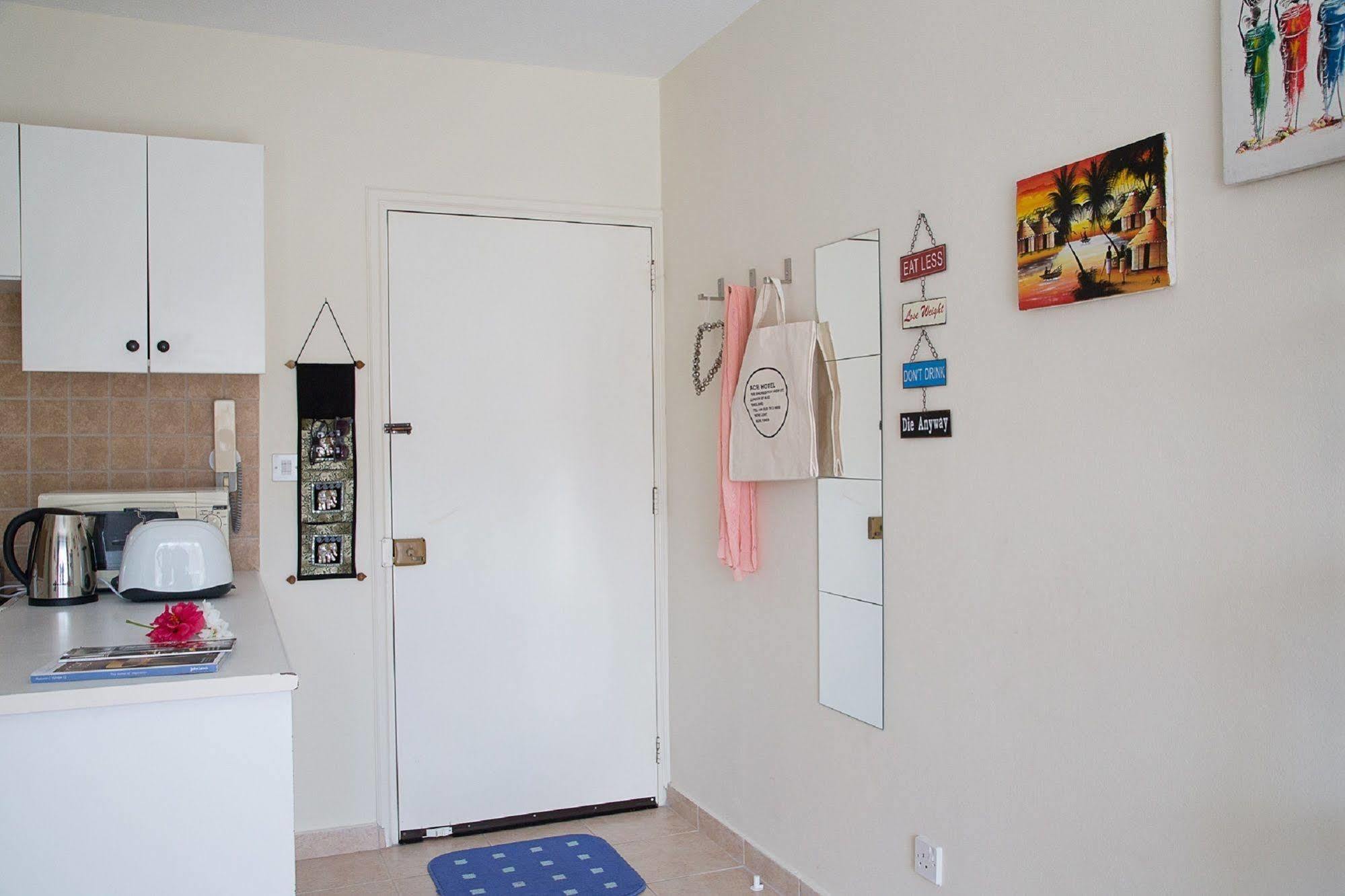 Paphos Love Nest Apartment Eksteriør bilde